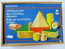 Spielzeug, Holzbaukasten bunte