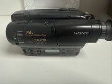 Sony Handycam CCD-TR750E Hi8 Camcorder - 8mm Video Camera Recorder