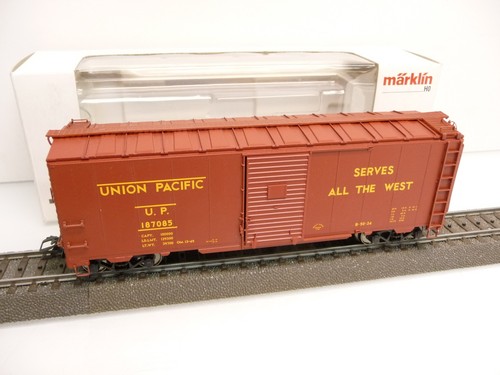 Märklin 45646 box car - 45646-01, h0