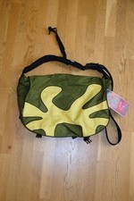 Vintage Crumpler Sticky Date Y2K Messenger Bag Laptoptasche Waterproof