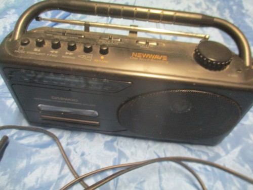 Radio cassette - /,