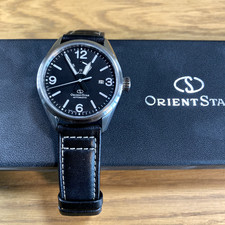 ORIENT STAR Sport Uhr mit Lederarmband mit Original Box / Papieren