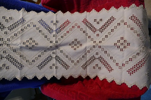 Hardanger tischläufer beige - hardanger, tischläufer,