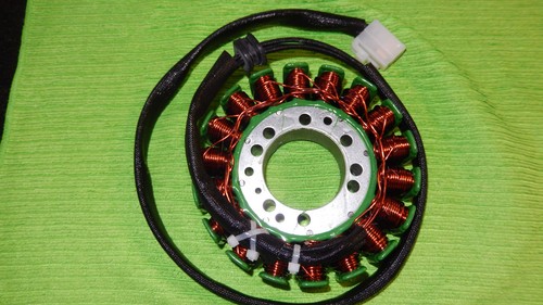 Triumph 955i 1050 - 1050, alternator