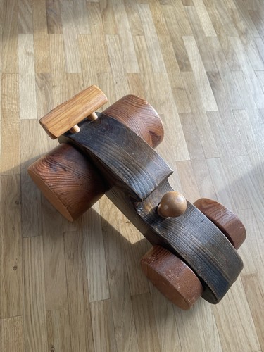Großes holzauto rennauto - holzauto,