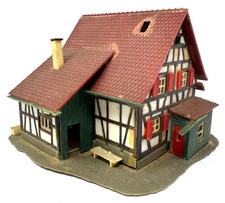 Faller H0 B-218 Fachwerkhaus Bauernhof ca. 12,5 x 12,1 x 9 cm  H0 HO 1:87