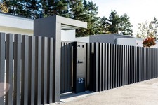 Metallzäune, Tore und