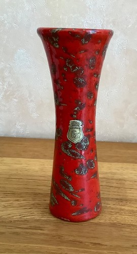 Kleine schöne rote - , mid