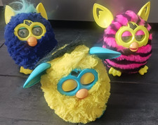 3x Furby Hasbro Blau, Gelb und