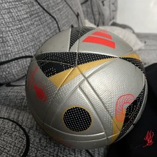 Adidas Finale Fußball EM 2024 FUSSBALLLIEBE PRO FINALE OMB Matchball Spielball