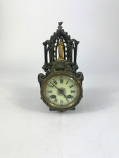 Antike Kaminuhr Neugotisch