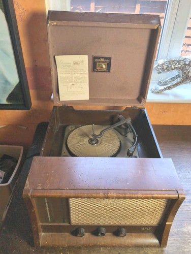 His masters voice model - voice, 1623