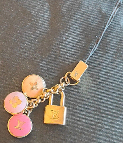 Louis vuitton charm bijoux - louis,