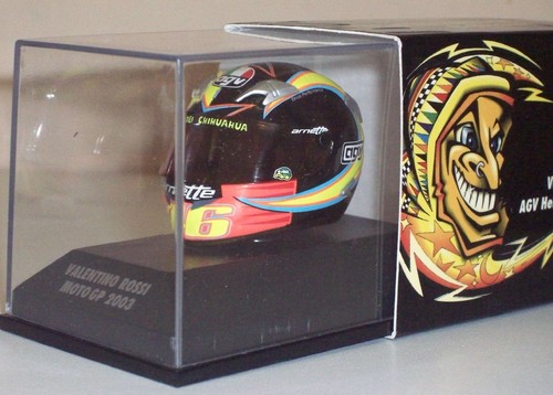 Minichamps valentino rossi - minichamps, 1/8