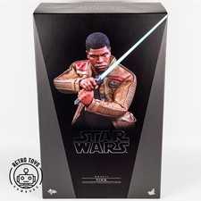 Finn MMS345 Hot Toys Star Wars 1/6 Collectible Figur OVP Sideshow Force Awakens