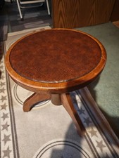 Antiker Klavierhocker aus der