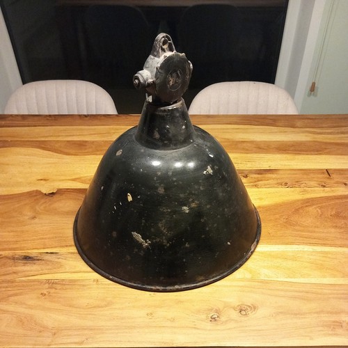 Große alte emaille - lampe, tgl