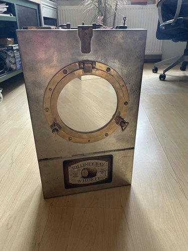 Minibar whiskybar vintage - whiskybar,