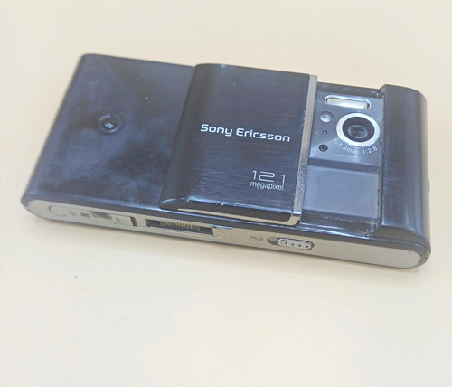 Sony ericsson satio - sony,