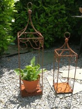 Edelrost Blumenampel