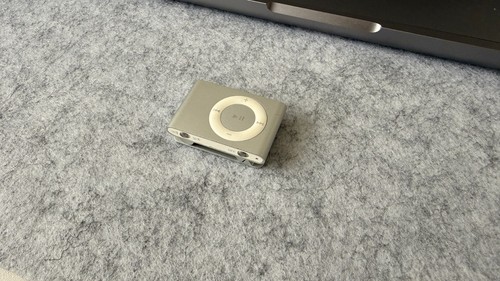 Apple ipod shuffle - apple,