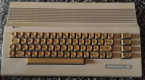 Commodore c64c - commodore,