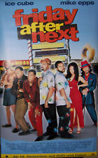 Megaposter gerollt "FRIDAY