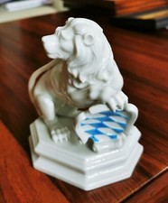 Der Bayerische Wappenlöwe, Nymphenburg Porzellan, 2.Hälfte 20.Jht, neuwertig TOP