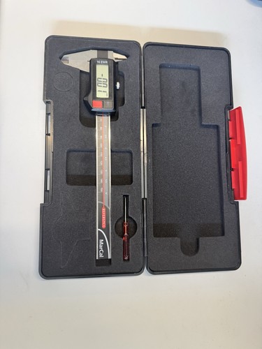 Digitaler messschieber - digitaler,