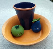 Terracottaschale und -Vase - Apfel und Birne, Steingut