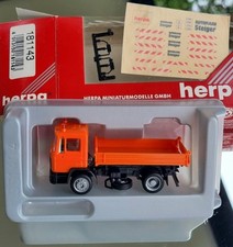 Herpa 181143 MAN M90 Dreiseiten-Kipper kommunal