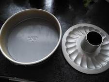 Dr. Oetker Profi Springform 3-teilig / Backform mit Flach-und Rohrboden