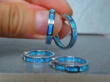 Blau Opal Creolen Feueropal Huggies Opal Hoops Silber Edelstahl beideseitig Neu