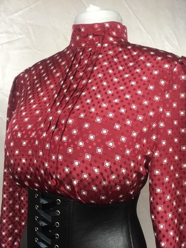 Vintage rot glänzend