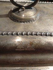 Versilberte Servierplatte mit Deckel auch als Chafing Dish bekannt-Dachbodenfund