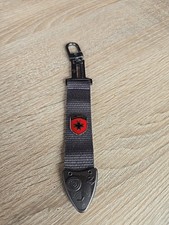 Wellensteyn-Jacken, Taschen- Schlüsselanhänger grau-Titan mit rotem Emblem