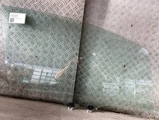 82720 Seitenscheibe rechts