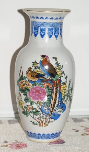 Porzellan vase mit vogel - mit, und