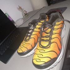 Nike Air Max Plus Orange