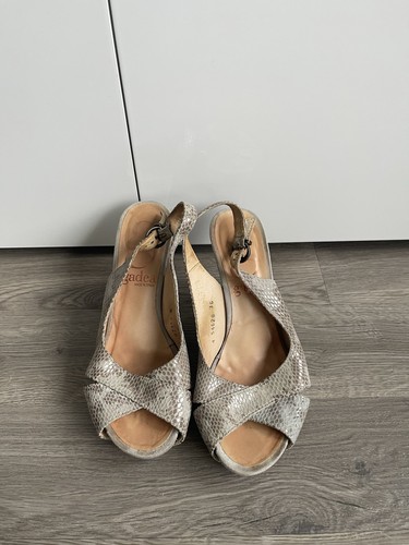 Wneu gadea leder - leder, peeptoes