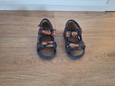 Elefanten Sandalen Gr. 21