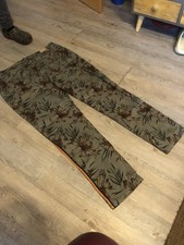 Damenhose, 48, Camouflage-Druck