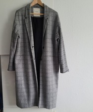 Pull and Bear Mantel L schwarz