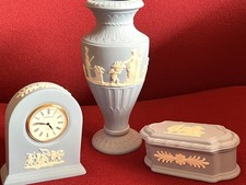 Wedgewood Jasperware blau