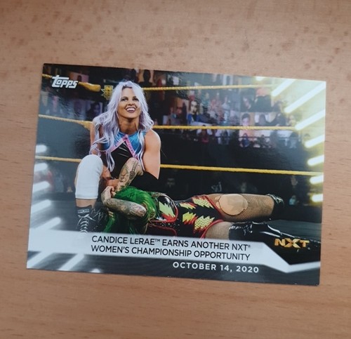 Wwe card shotzi blackheart - card,