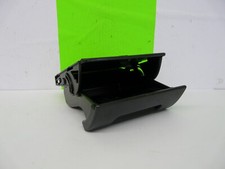 Aschenbecher vorne 8230Q9