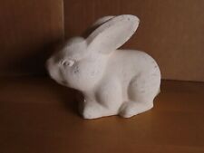 Figur Hase weiß in Hocke Keramik/ ca. 8,5 cm hoch