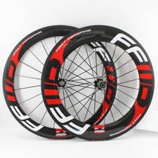 700c Vorne 60mm Hinten 88mm