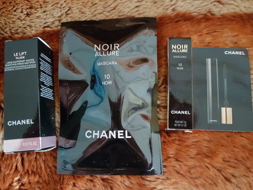 Chanel mascara 1 x - ", "