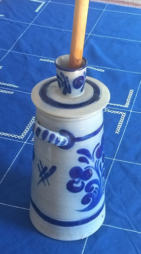 Butterfass mit stössel - butterfass,